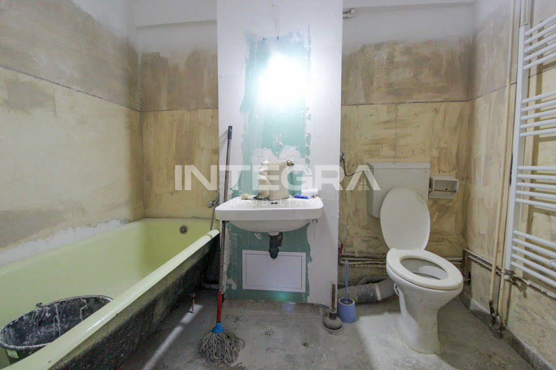 Vand Apartament 2 Camere Decomandat | 50 mp | Zona Intre Lacuri 