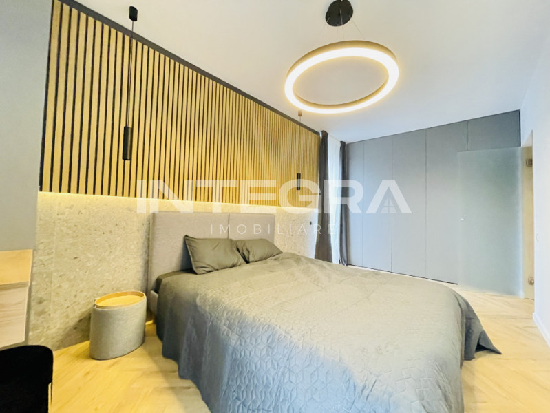 Vand Apartament Lux | 2 Camere Cu o Terasa Spatioasa | In Azoria Frunzisului