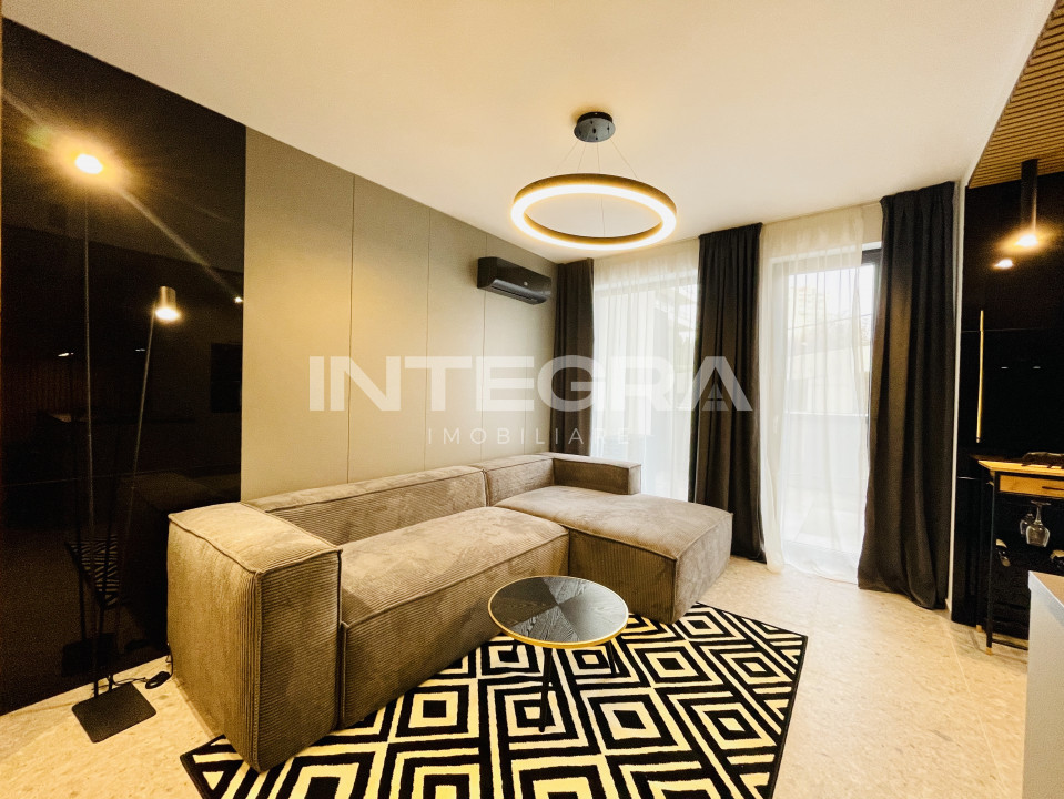 Vand Apartament Lux | 2 Camere Cu o Terasa Spatioasa | In Azoria Frunzisului