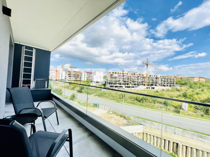 Inchiriez Apartament De Lux, 2 Camere, + Parcare Subterana, Zona Zorilor 