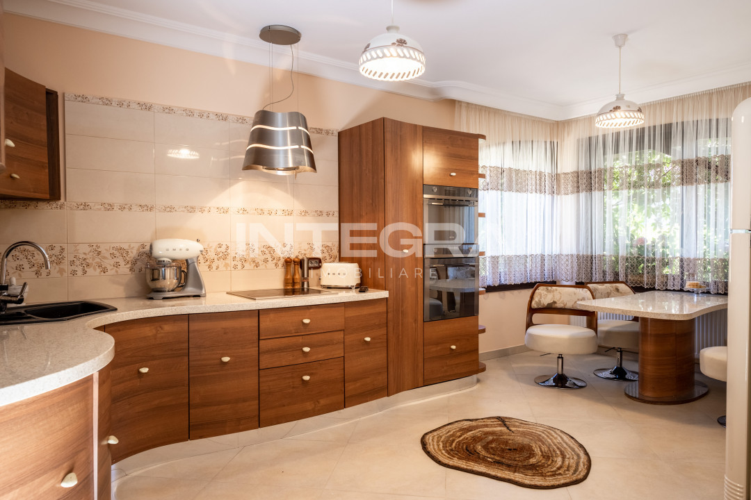 O oaza de Eleganta si Confort | Vila modernă de 5 camere | zona Andrei Mureșanu
