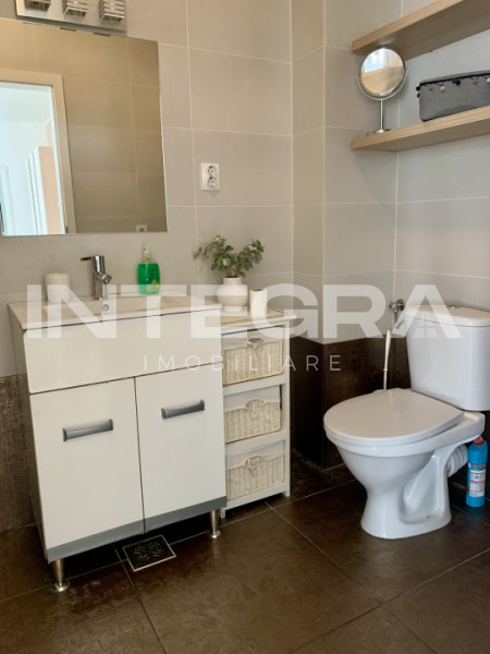 Apartament cu 3 Camere Decomandat in Zona Ira cu Priveliste Superba