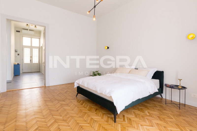 Apartament Tavan INALT | Recent Renovat | 3 Camere  | Ultracentral | Str. Horea