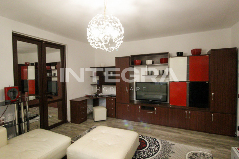 Vand Apartament Ultracentral | UMF | 2 Camere | Str. Victor Babes 