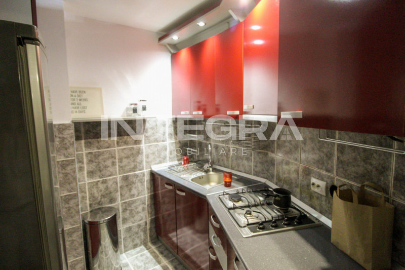 Vand Apartament Ultracentral | UMF | 2 Camere | Str. Victor Babes 