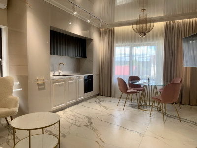 Apartament Cu 3 Camere |  Bloc Villa cu Parcare |  Modern 70 Mp Cartier Europa