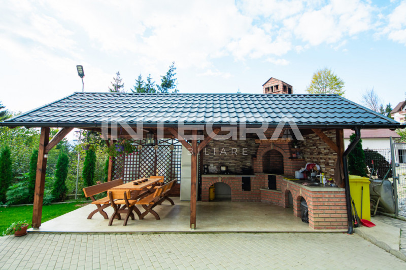 Carpathian Mountains | Romania | Vacation House for Sale | Ideal Guesthouse