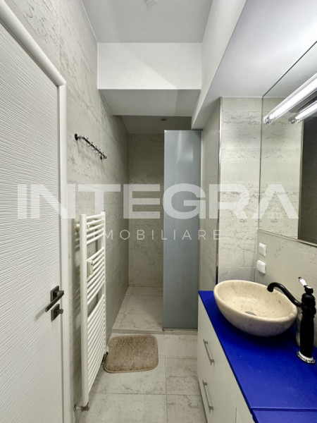 Chirie| Apartament | 3 camere | Central | Loc de Parcare 