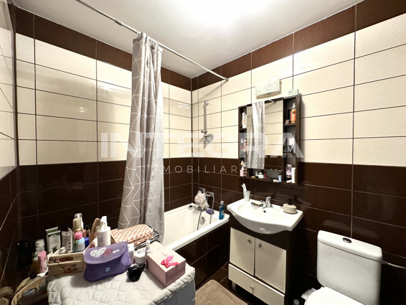 De Închiriat |Apartament 2 camere | zona Florilor 