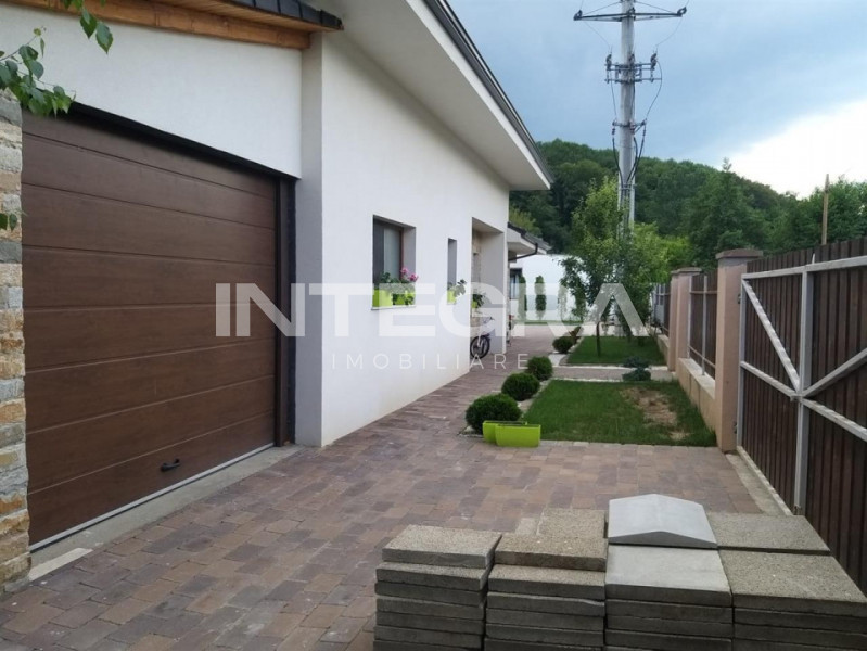 Casa Cu Teren de 1000 mp  | Feleacu Zona Verde | 10 minute de Cluj-Napoca