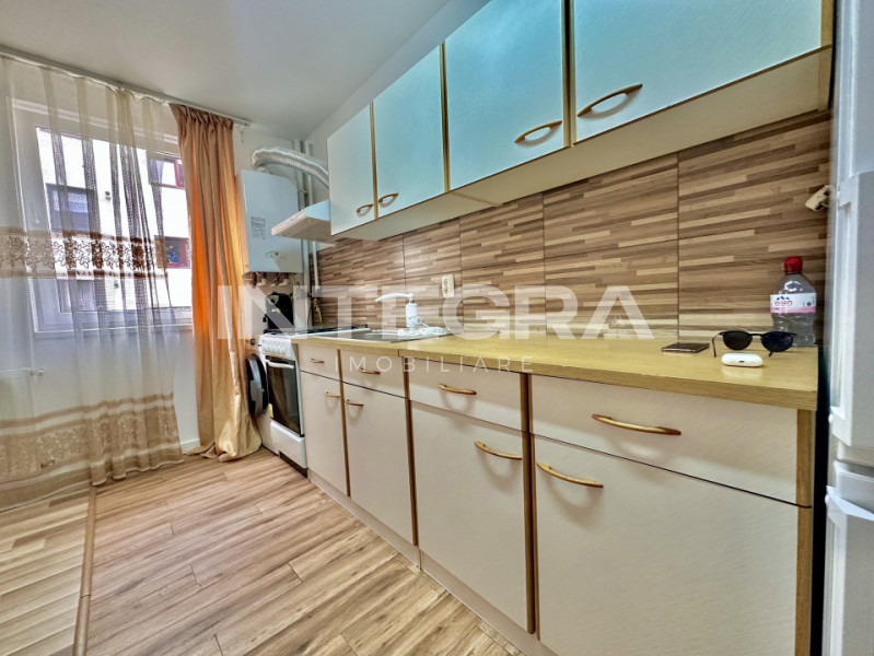 Inchiriez 2 Camere | Cu Parcare Individuala | Str. Florilor 199 | Floresti