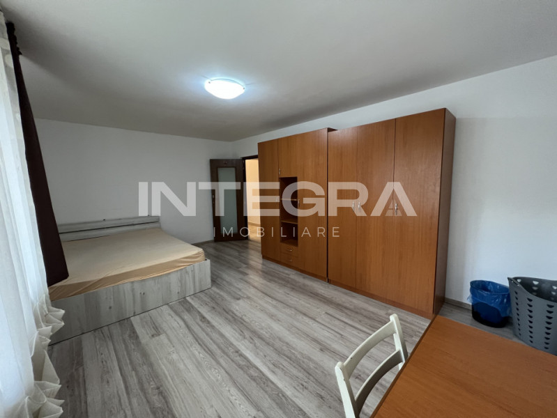 Decomandat, 3 Camere, Zona Titulescu | Str.  Muncitorilor Nr 5