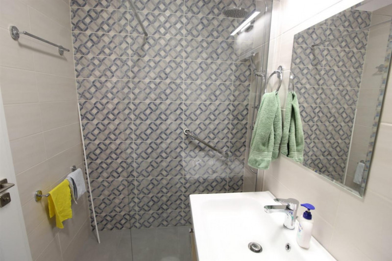 Exclusivitate! Apartament Ultramodern cu Parcare Subterana! Buna Ziua!