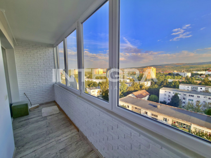 Apartament de Închiriat cu 2 Camere | Zona Hermes | Priveliște Panoramică 