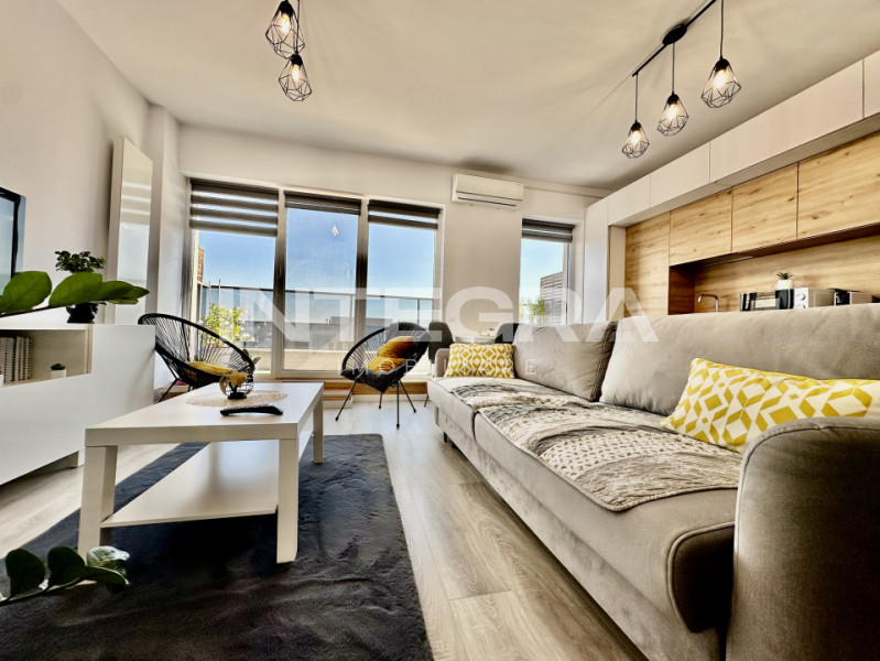 Prima Închiriere | Apartament Luminos | Cu Terasă