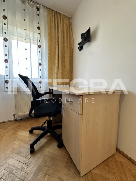 Zona Centrala | Inchiriez Apartamet 3 Camere  Separate | Zona FSPAC 