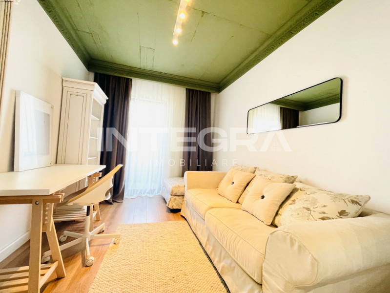 Inchiriez Apartament De Lux  | Cu 3 Camere + Parcare, Str. Eugen Ionesco