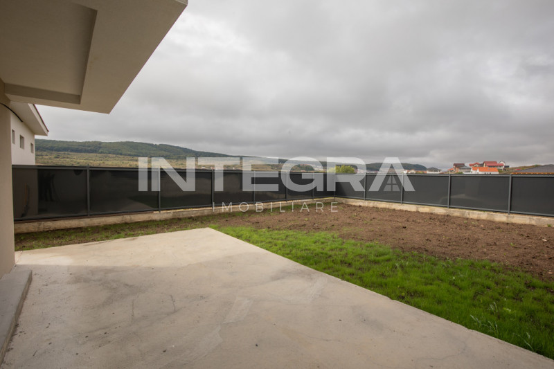 Comision 0% | Vand Casa Noua | 6 Camere cu 3 Dormitoare | Panorama Superba 