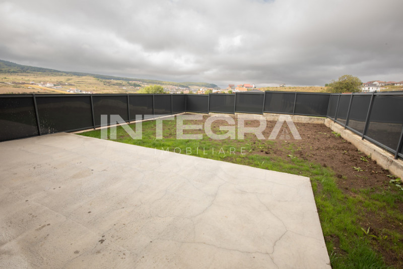 Comision 0% | Vand Casa Noua | 6 Camere cu 3 Dormitoare | Panorama Superba 
