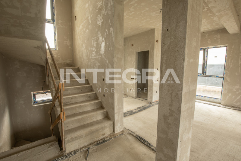 Comision 0% | Vand Casa Noua | 6 Camere cu 3 Dormitoare | Panorama Superba 