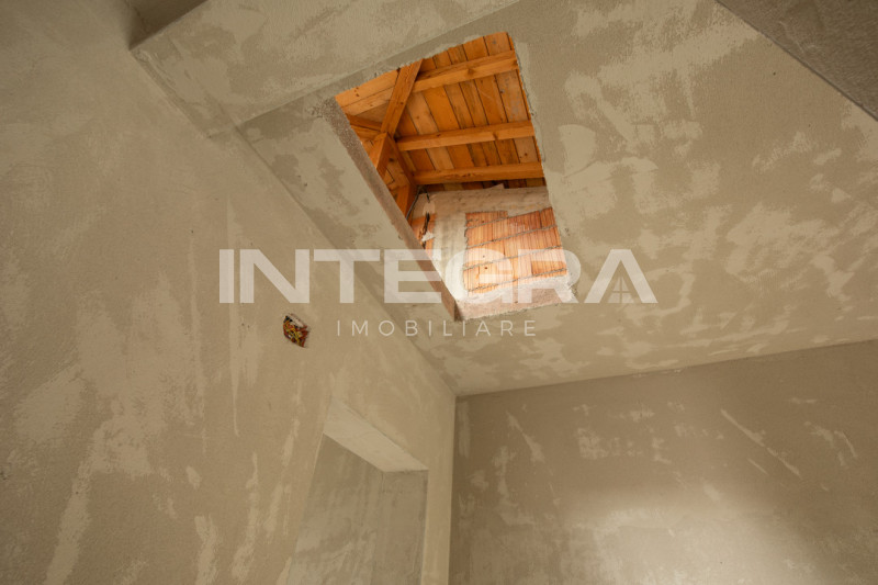 Comision 0% | Vand Casa Noua | 6 Camere cu 3 Dormitoare | Panorama Superba 