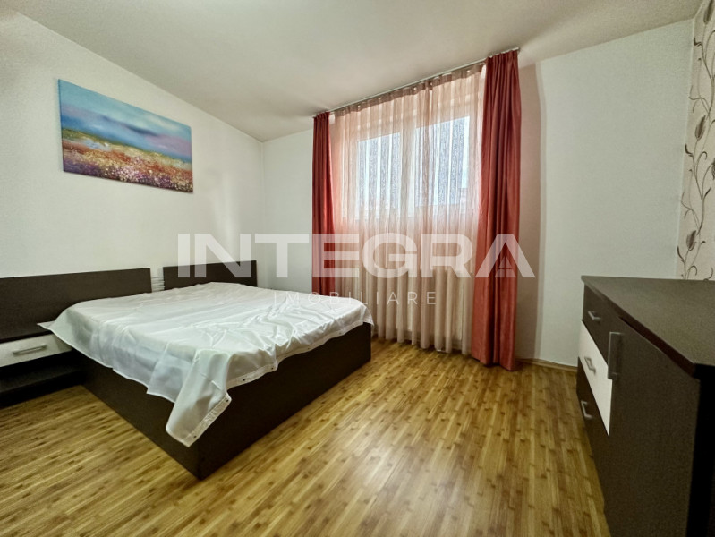 Inchiriez Apartament 3 camere | Mansarda 2 Nivele|  Centru Parcare Asigurata