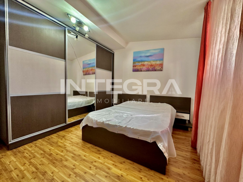 Inchiriez Apartament 3 camere | Mansarda 2 Nivele|  Centru Parcare Asigurata