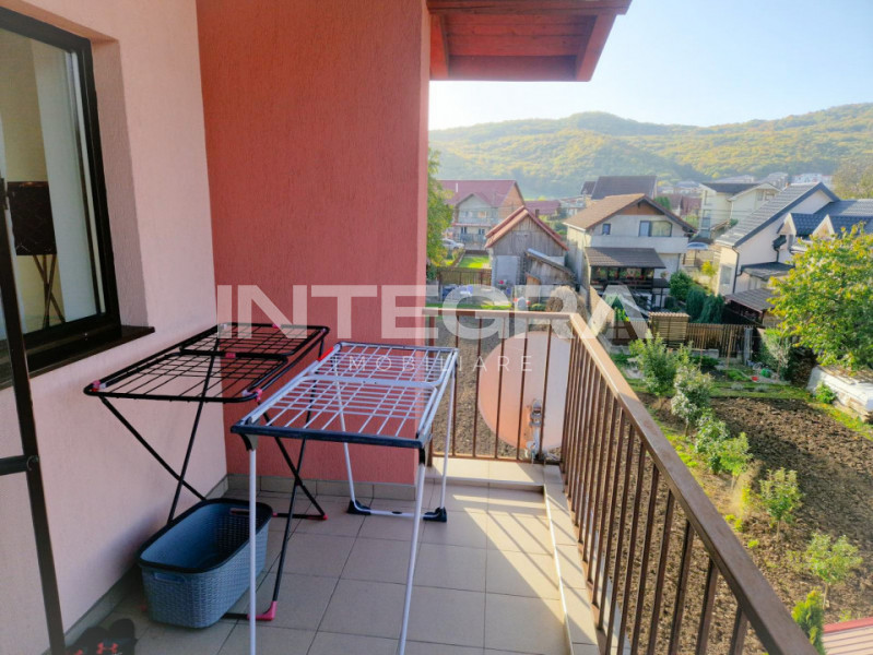 Vand Apartament 3 Camere | 2 Balcoane | Parcare Propie | Zona Vivo