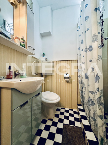 Vand Garsoniera cu Balcon | Etajul 1 Zona Garii | Strada Horea 