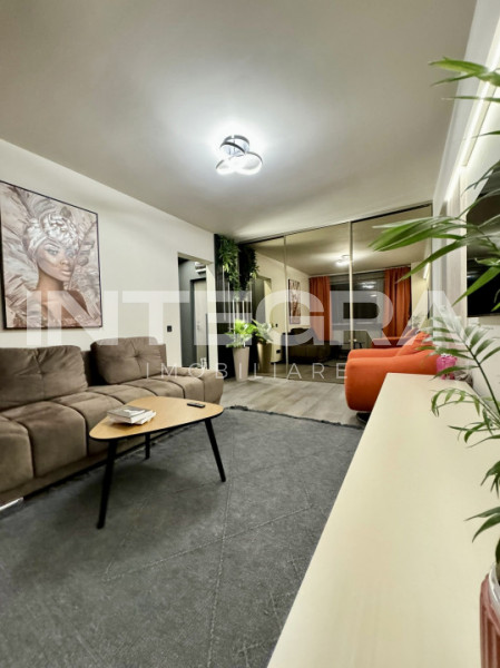Vand Apartament Complet Renovat | 2 Camere Langa Restaurant Desaga | Grigorescu