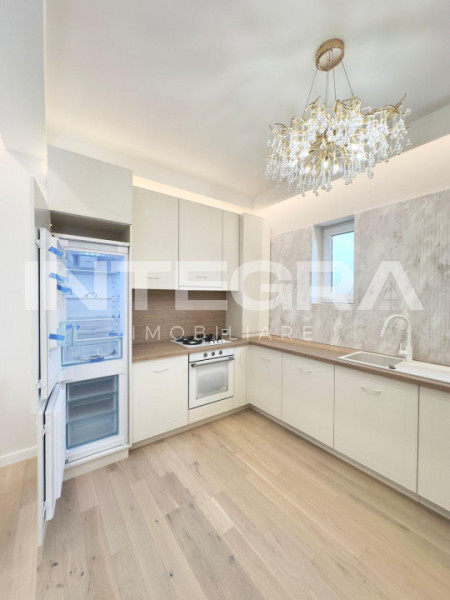 Penthouse LUX | 3 camere | 3 terase | Vedere panoramica | Mobilat si utilat 