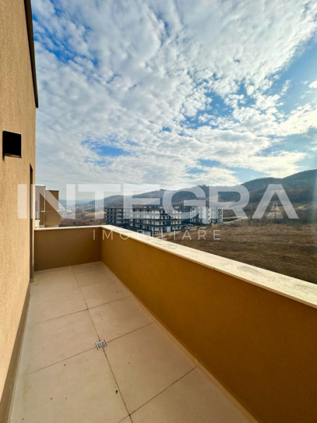 Penthouse LUX | 3 camere | 3 terase | Vedere panoramica | Mobilat si utilat 