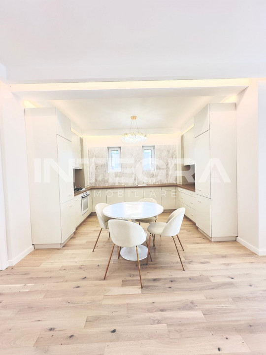 Penthouse LUX | 3 camere | 3 terase | Vedere panoramica | Mobilat si utilat 