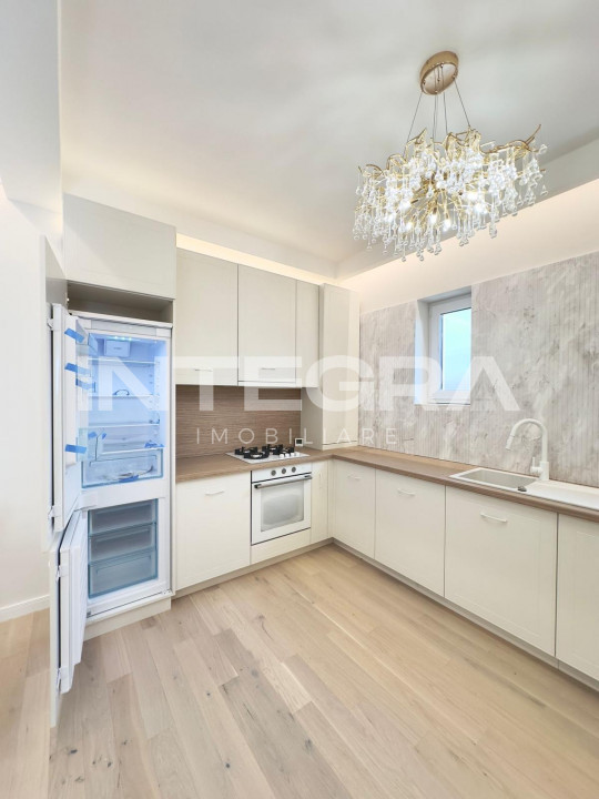 Penthouse LUX | 3 camere | 3 terase | Vedere panoramica | Mobilat si utilat 