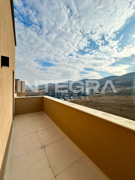 Penthouse LUX | 3 camere | 3 terase | Vedere panoramica | Mobilat si utilat 