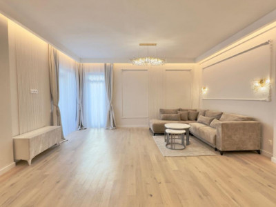 Penthouse LUX | 3 camere | 3 terase | Vedere panoramica | Mobilat si utilat 