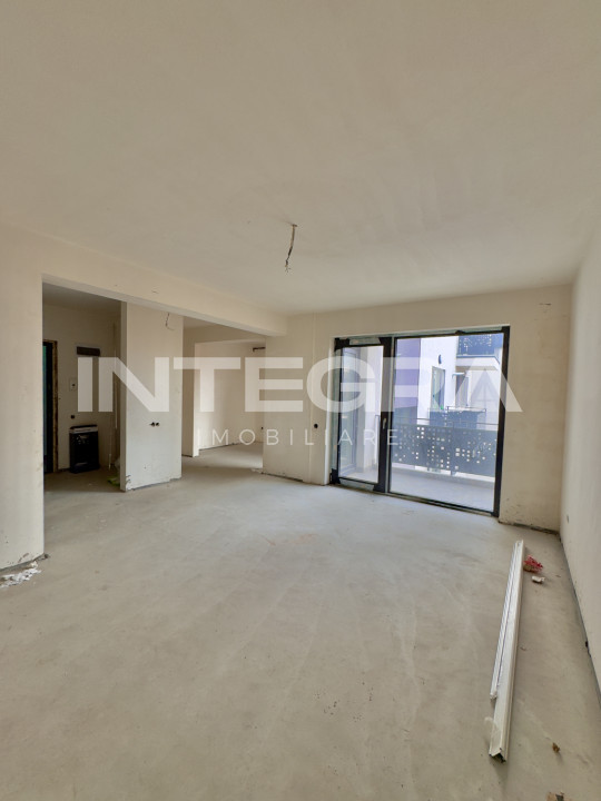 3 camere | 2 Băi | Comision 0 | Parcare Proprie | Parculeț | Semifinisat 