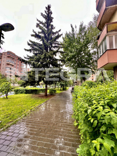 Comision 0% Vand Apartament 4 Camere Decomandat | Aurel Vlaicu | Expunere Sudica