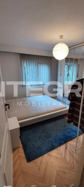 Vand 3 Camere Decomandate | Etaj 1/4  | Centru, Zona Piata Cipariu