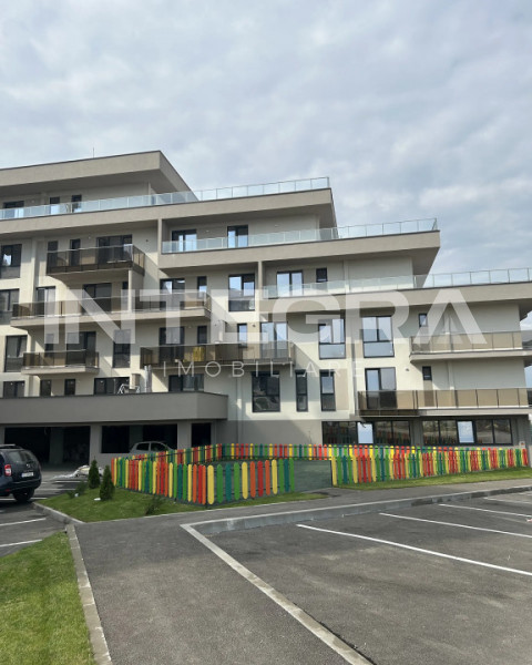 Vand 2 Camere Ideal Credit Ipotecar | Panoramă Superbă | Zona Vivo ( Polus)