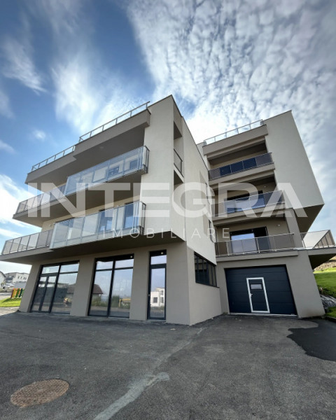 Vand 2 Camere Ideal Credit Ipotecar | Panoramă Superbă | Zona Vivo ( Polus)