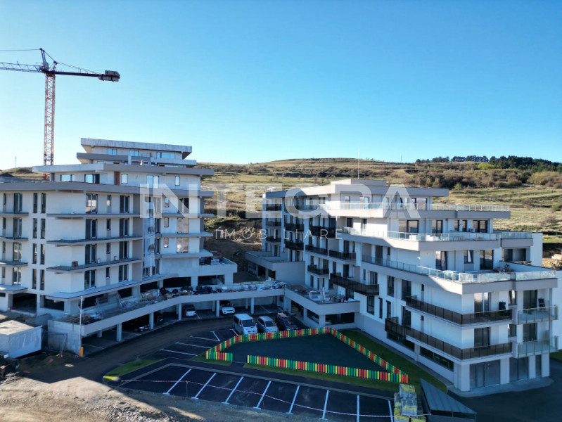 Vand 2 Camere Ideal Credit Ipotecar | Panoramă Superbă | Zona Vivo ( Polus)