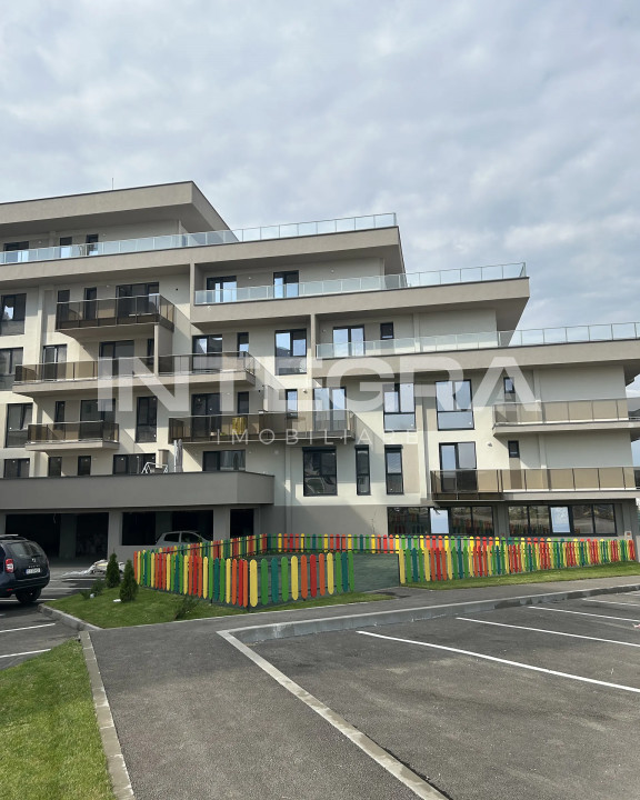 Vand 2 Camere Ideal Credit Ipotecar | Panoramă Superbă | Zona Vivo ( Polus)