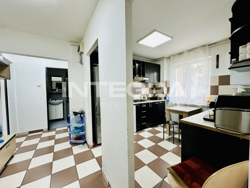 Vand Apartament 3 Camere | Etaj Unu | Zona Primariei Grigorescu, Str. Vlahuta