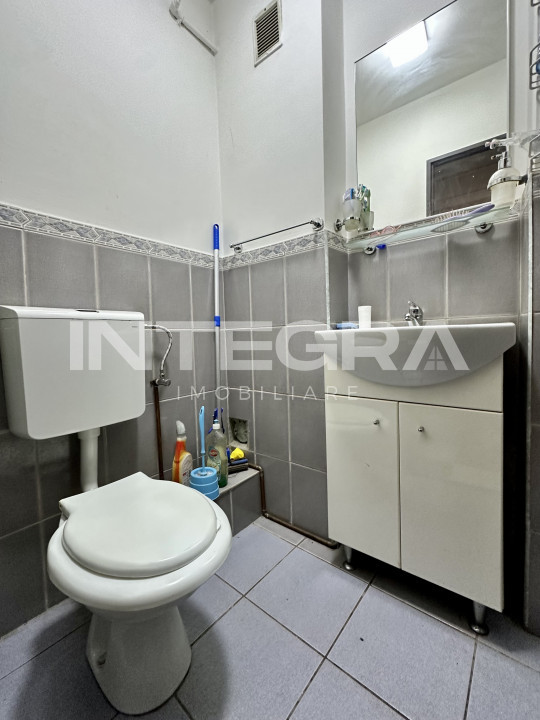 Vand Apartament 3 Camere | Etaj Unu | Zona Primariei Grigorescu, Str. Vlahuta