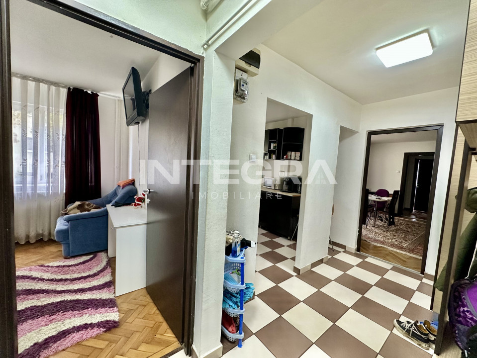 Vand Apartament 3 Camere | Etaj Unu | Zona Primariei Grigorescu, Str. Vlahuta
