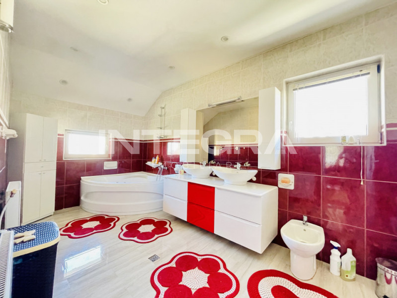 Casa +5 Camere cu Teren 1000 Mp | Langa Scoala Waldorf | Zorilor