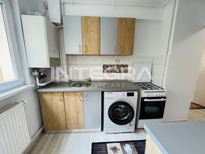 Liber Din 1 Iulie  2 Camere, Str.Horea 71, Langa Facultatea de Litere