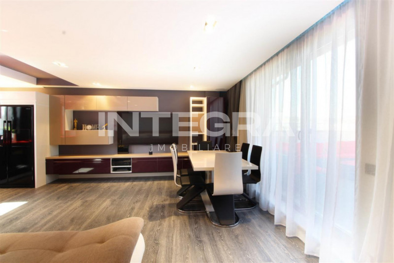 Vand Penthouse Elegant |  2 Parcari Subterane | Terasa Panoramica |  Marasti