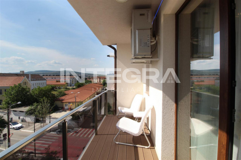 Vand Penthouse Elegant |  2 Parcari Subterane | Terasa Panoramica |  Marasti